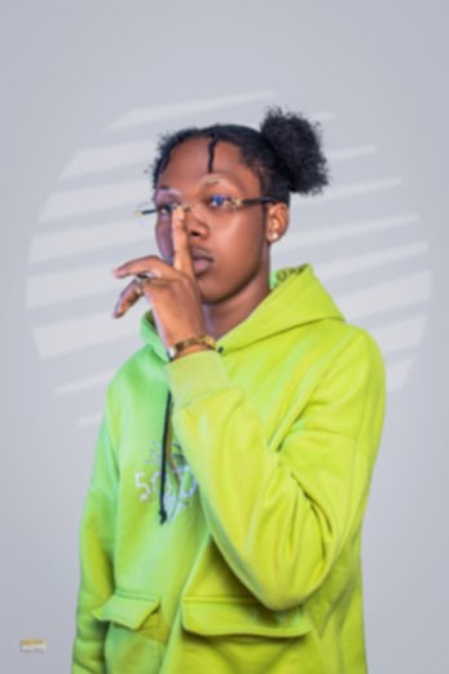 Artista Angolano Lonny lança Álbum estrelas choram